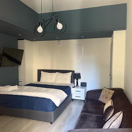 N&M Apartment Хиос Экстерьер фото