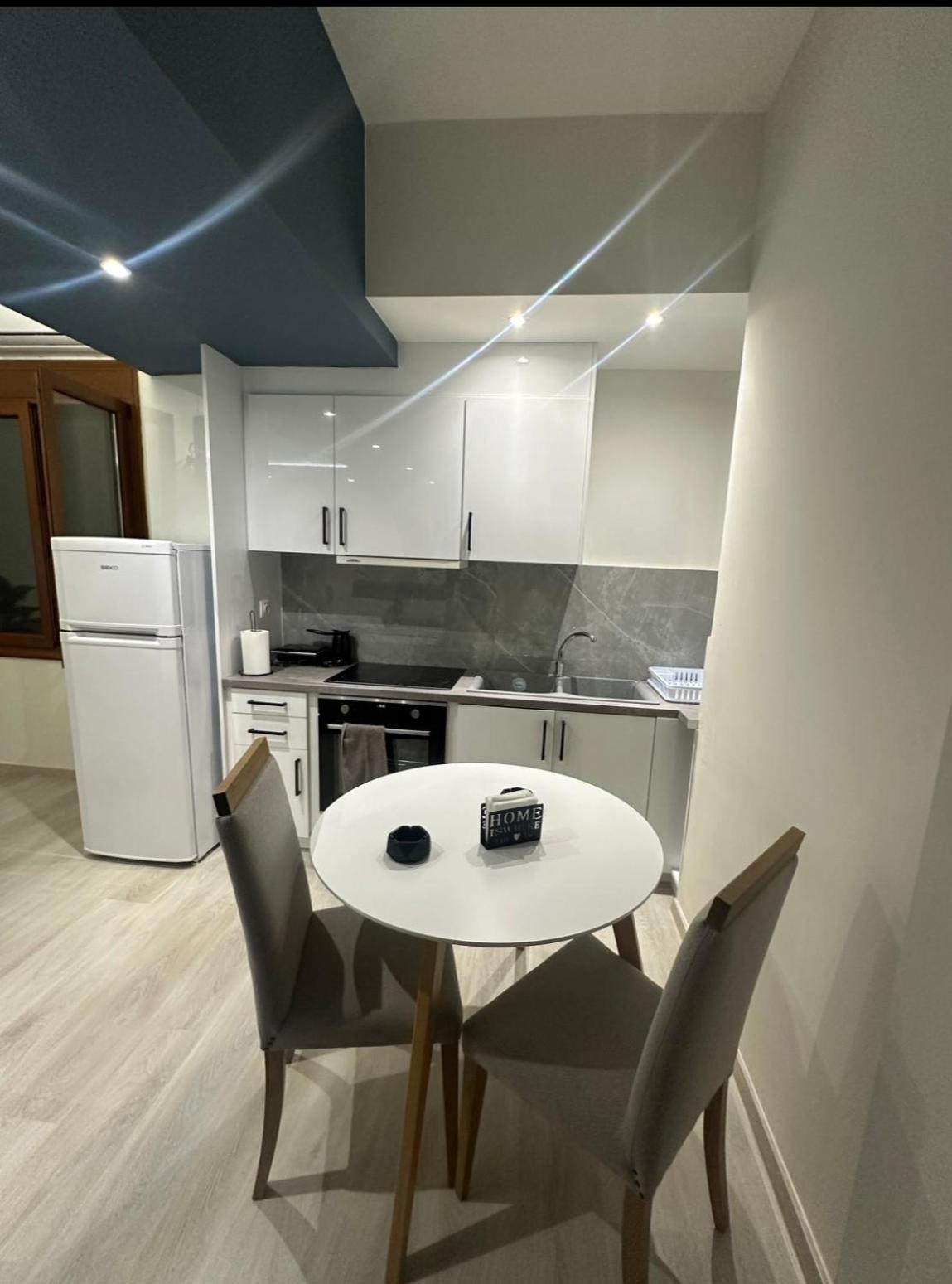 N&M Apartment Хиос Экстерьер фото